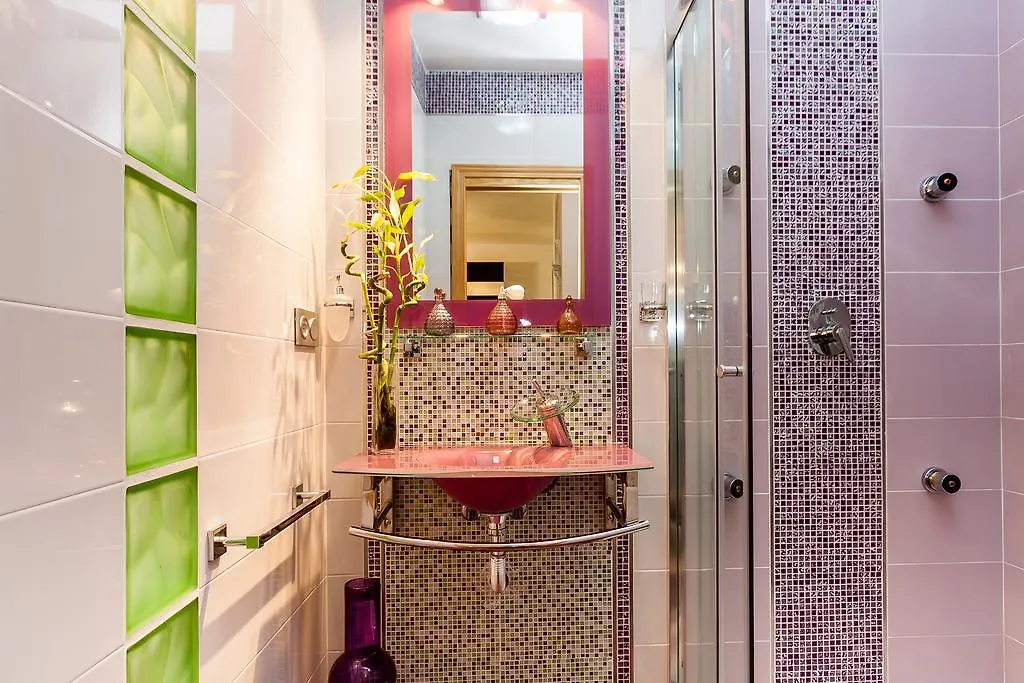 Two Bedroom Apartment Casilari Malaga