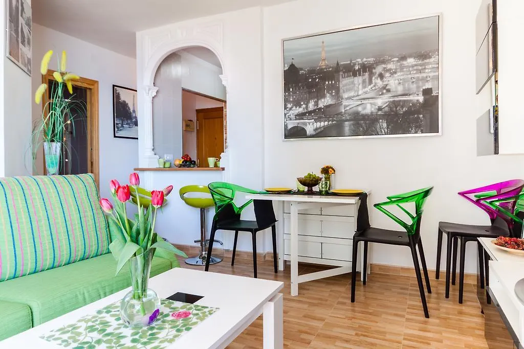 Two Bedroom Apartment Casilari Malaga